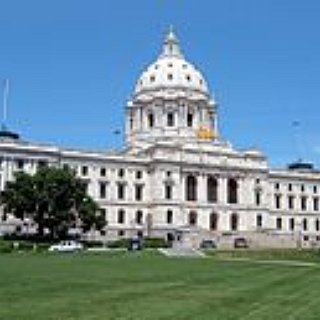 BucketList + Wander Around The Beautiful Part Of St. Paul