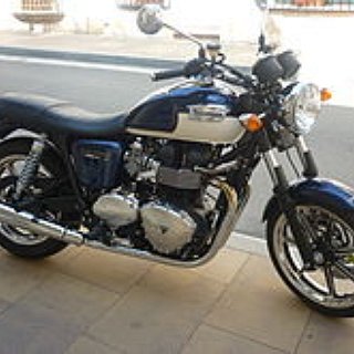 BucketList + Learn How To Ride A Motorbike