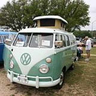 BucketList + Buy A Volkswagen Camper Van And Paint It Myself.