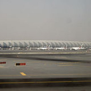BucketList + Go To An Airport And Buy Tickets For A Random Flight