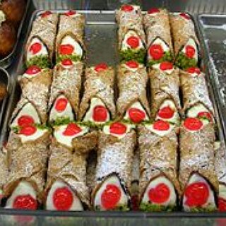 BucketList + Try A Cannoli From Carlo's Bakery