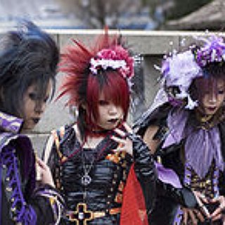 BucketList + Experience A Cosplay Conference! (Not Elf Fantasy Fair)