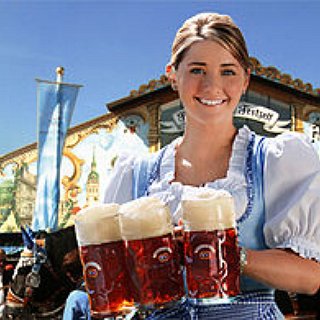BucketList + Have A Beer At Oktoberfest.