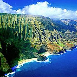 BucketList + Visit The Hawaiian Islands 