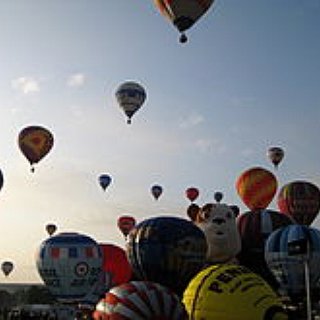 BucketList + Experience A Hot Air Balloon Ride