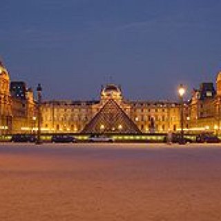 BucketList + Visit The Louvre In France