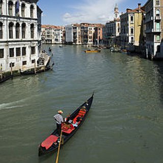 BucketList + 	Ride A Gondola In Venice