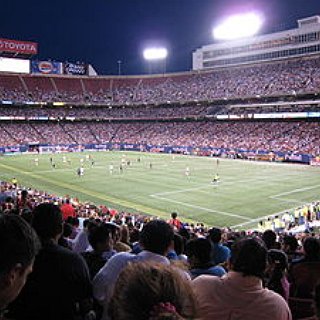BucketList + Watch New York Giants Live At Metlife