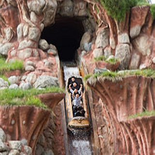 BucketList + Do A Cool Splash Mountain Picture