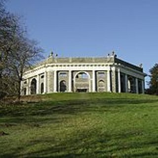 BucketList + Have A Picnic In Front Of The 'Golden Ball' Building In West Wycombe, Bucks Uk