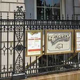 BucketList + Visit Cheers Location In Boston