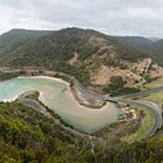 BucketList + Drive The Great Ocean Road In Southern Australia