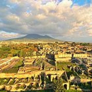 BucketList + Visit Pompeii And Vesuvius