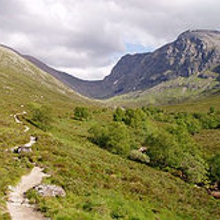 BucketList + Visit Scottish Highlands On A Motorbike