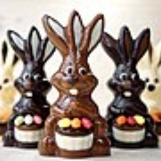 BucketList + Do A Pandemic Easter Egg Hunt In The Backyard With Milo & Bowzer