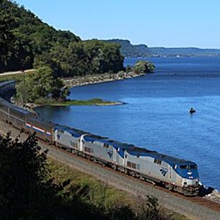 BucketList + Train From Chicago, Il Trip To Portland, Or 