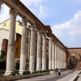 BucketList + Travel To Milan, Italy