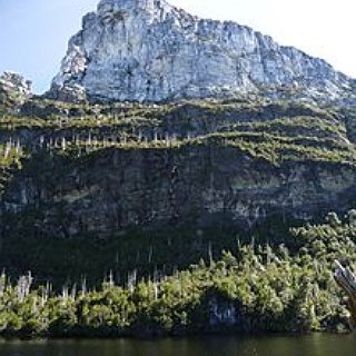 BucketList + Hike The Frenchman's Cap Trail