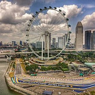 BucketList + Have Dinner With Someone I Love Inside The Singapore Flyer