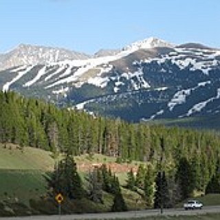 BucketList + Solo Travel To Vail, Colorado
