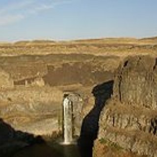 BucketList + Palouse Waterfall State Park