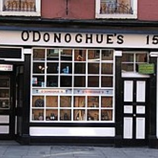 BucketList + Eat In An Irish Pub