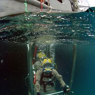 BucketList + Underwater Diving