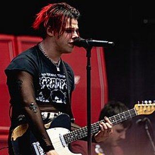 BucketList + Meet Dominic Harrison (Yungblud)