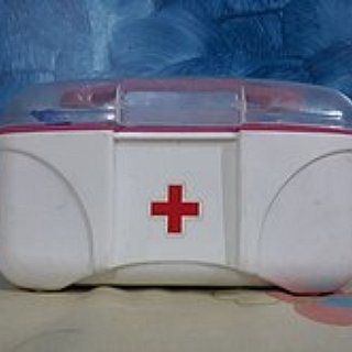 BucketList + Get A First Aid Certificate
