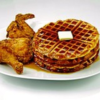 BucketList + Try Chicken And Maple Waffles 