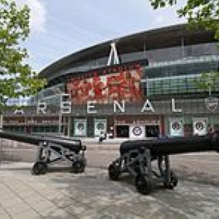 BucketList + Watch An Arsenal Match At The Emirates Stadium