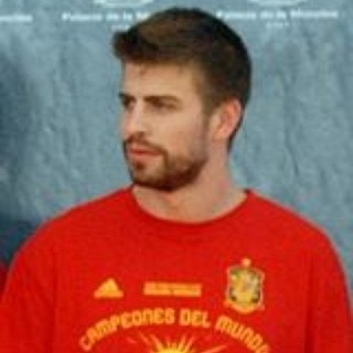 BucketList + Get A Tweet Or Retweet From Gerard Piqué