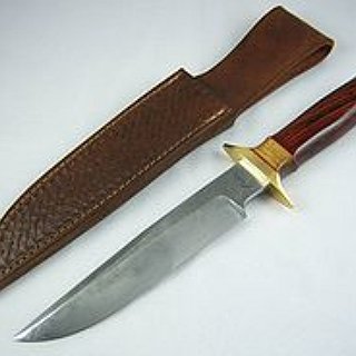 BucketList + Throw Knives At A Knife Throwing Arena