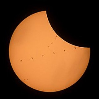 BucketList + See A Full Solar Eclipse
