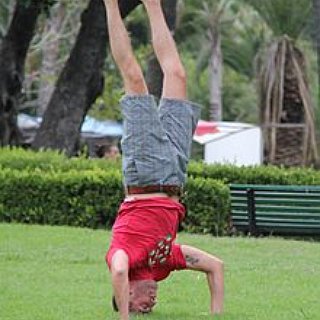 BucketList + Do A Head Stand