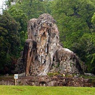 BucketList + See The Appennine Colossus