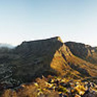 BucketList + 	Visit Table Mountain