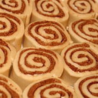 BucketList + Bake Gluten Free Cinnamon Rolls