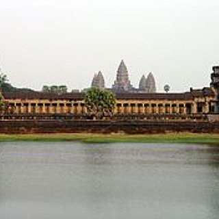 BucketList + Explore Temples Of Angkor Wat