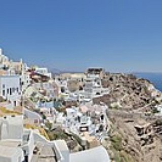 BucketList + Go To Oia In Santorini Greece
