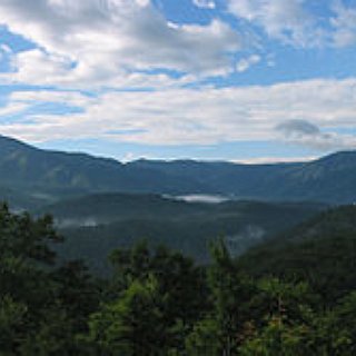 BucketList + Travel To The Smokey Mountians