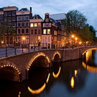 BucketList + Roadtrip To Different Parts Of Europe