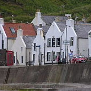 BucketList + Roadtrip In The Scottish Highlands - Visit The Local Hero Sites