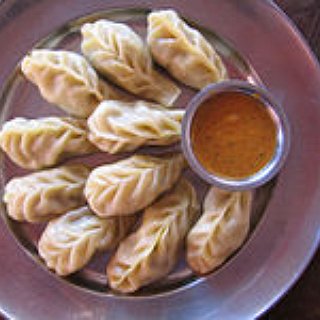 BucketList + Try Nepalese Food
