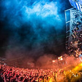 BucketList + See Fred V & Grafix